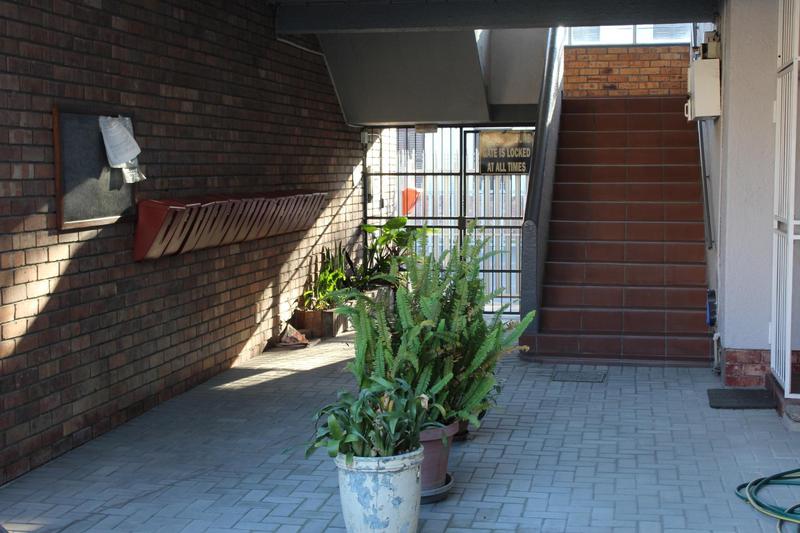 To Let 4 Bedroom Property for Rent in Churchill Estate Western Cape